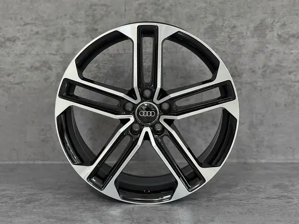 Audi Audi 19 — slika 1