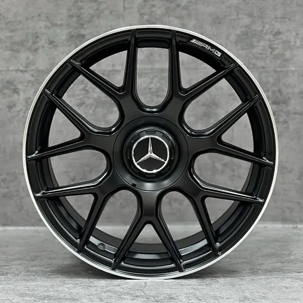 Mercedes mercedes 18 AMG