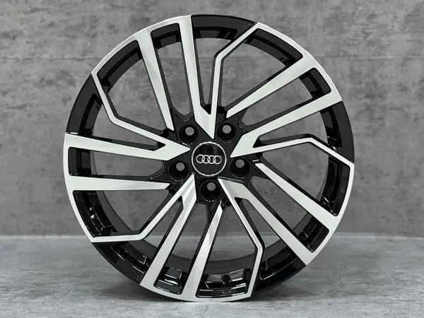 Audi Audi 18