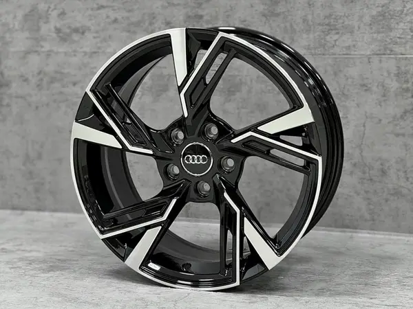 Audi Audi 17 RS6 — slika 2
