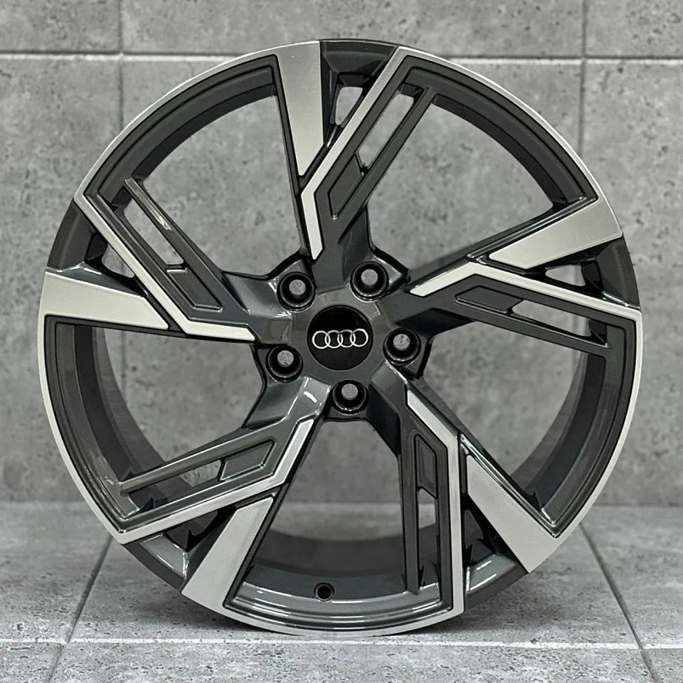 Audi Audi 19