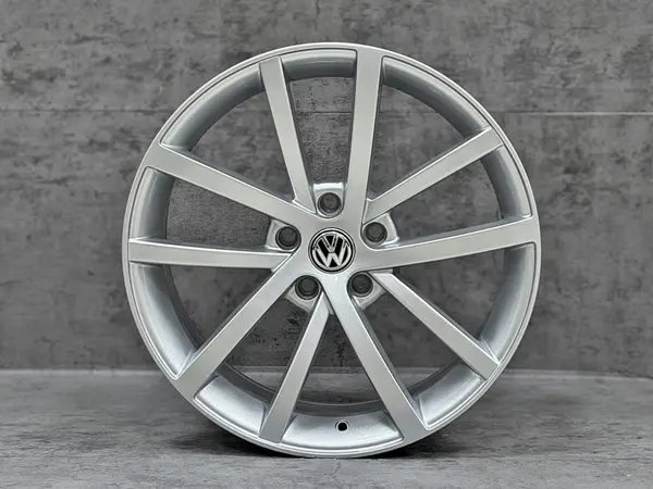 Volkswagen VW 18 Vancouver
