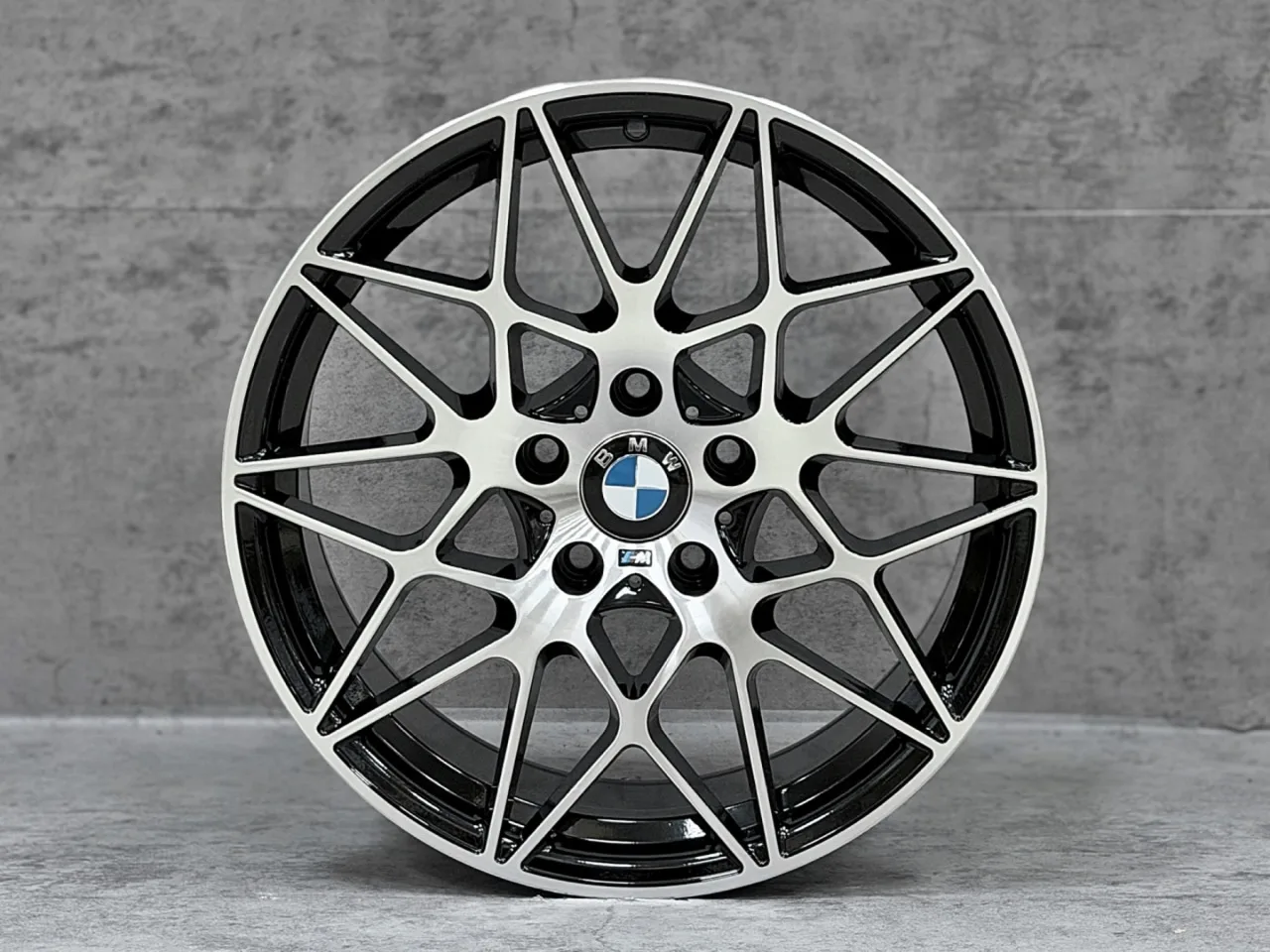 BMW BMW 18 Style M666