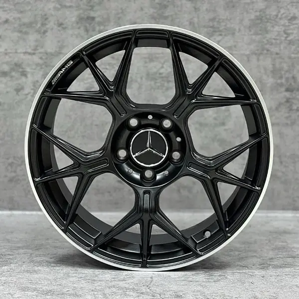 Mercedes Mercedes 17 AMG