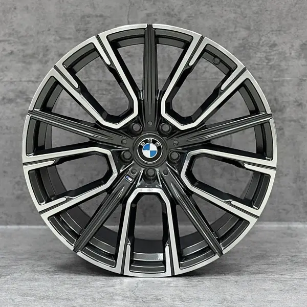 BMW BMW 20 Style M817