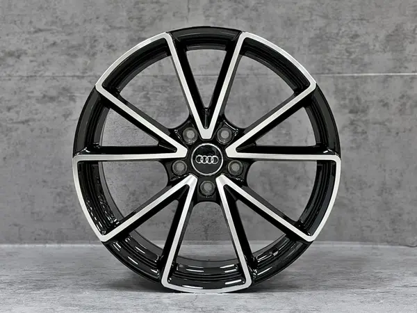 Audi Audi 18