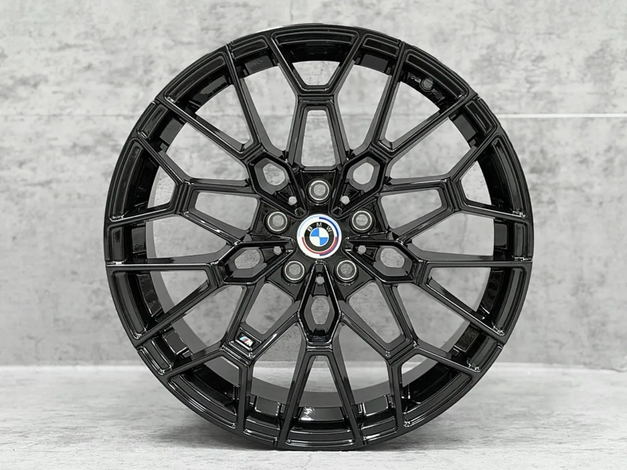 BMW BMW 19 Competition