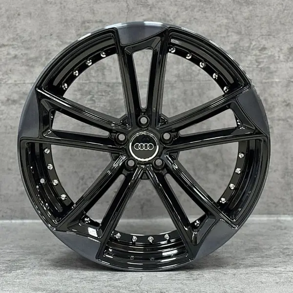 Audi Audi 21