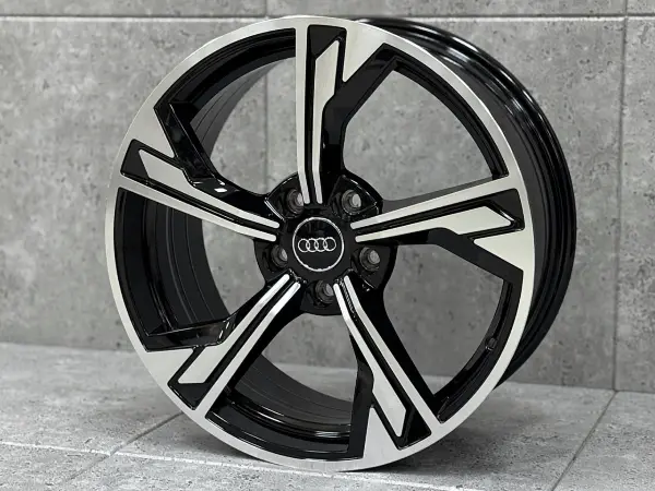 Audi Audi 18 RS — slika 2