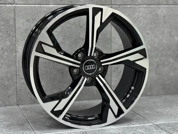 Audi Audi 18 RS — slika 3