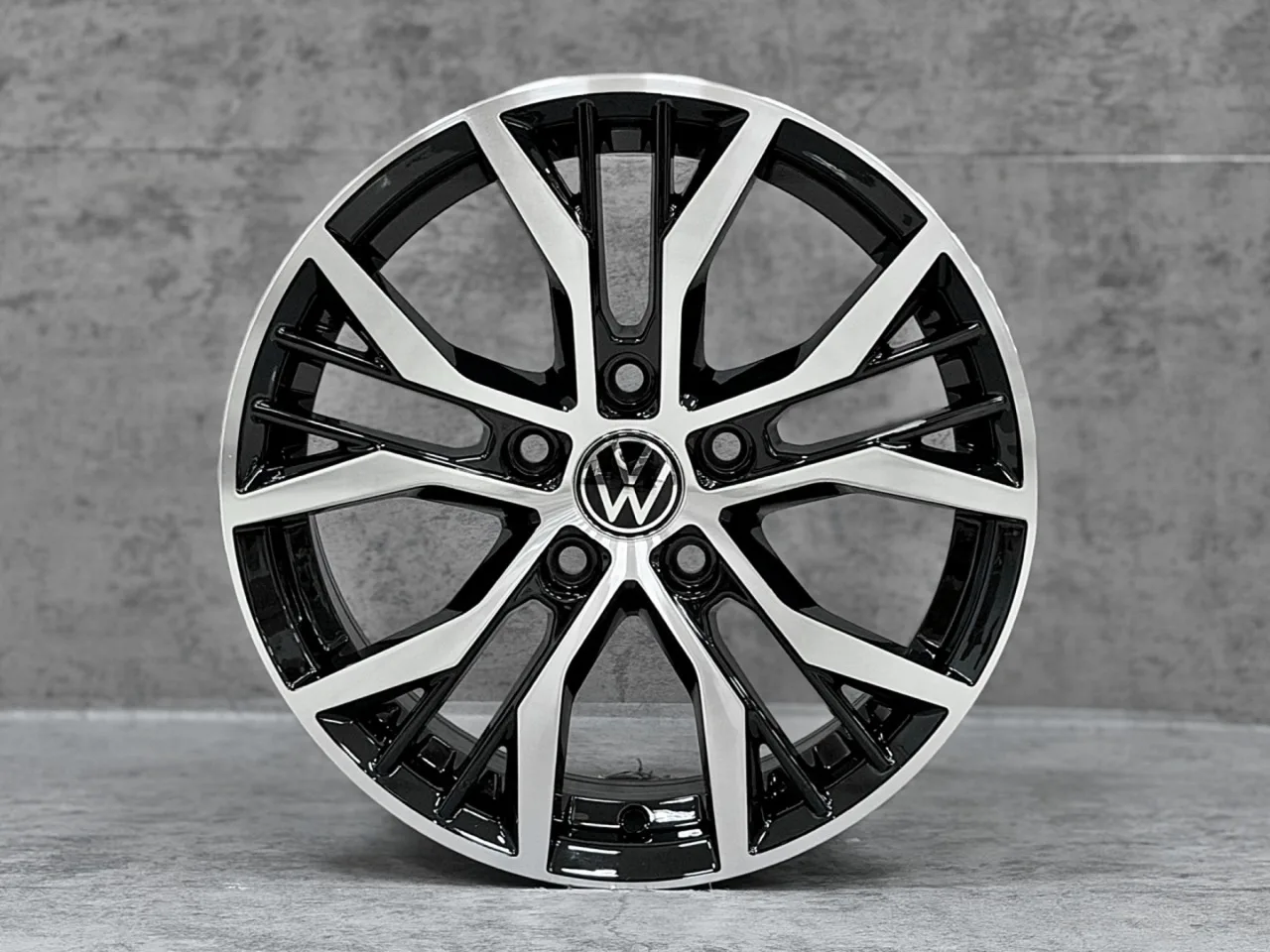 Volkswagen VW 16 Santiago