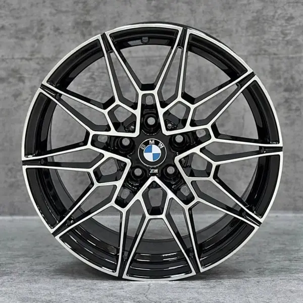 BMW BMW 18 Style 826M
