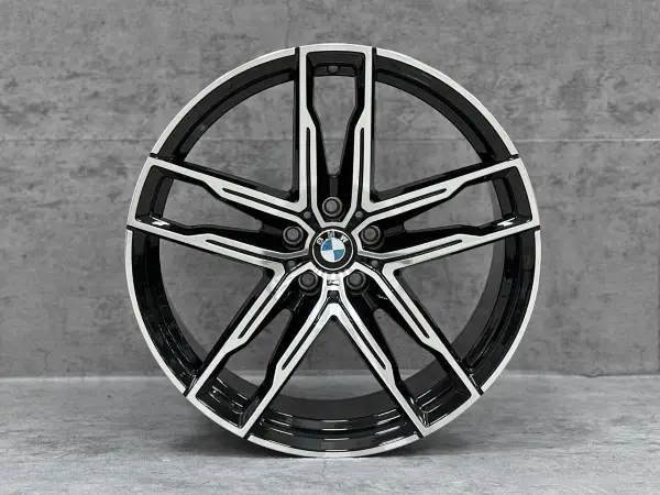 BMW BMW 20 STYLE 810M