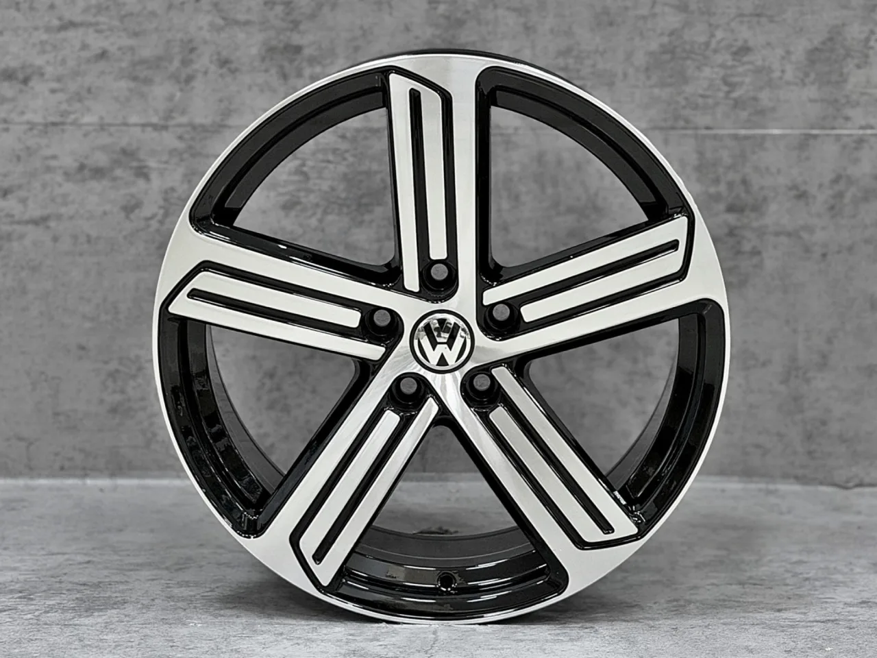 Volkswagen VW 18 Cadiz