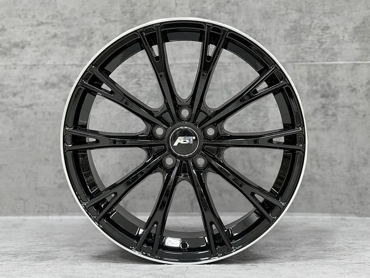 Audi Audi 18 ABT