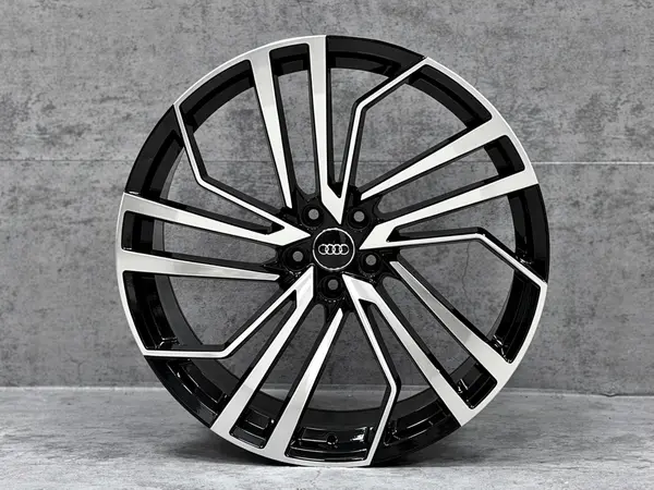 Audi Audi 22 Multi Spoke