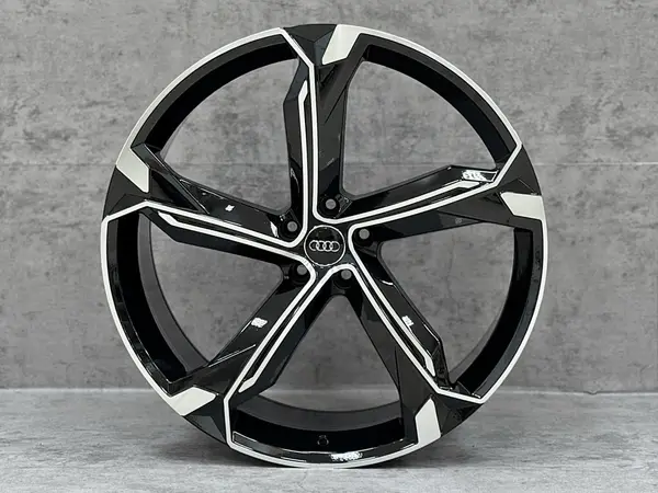 Audi Audi 23