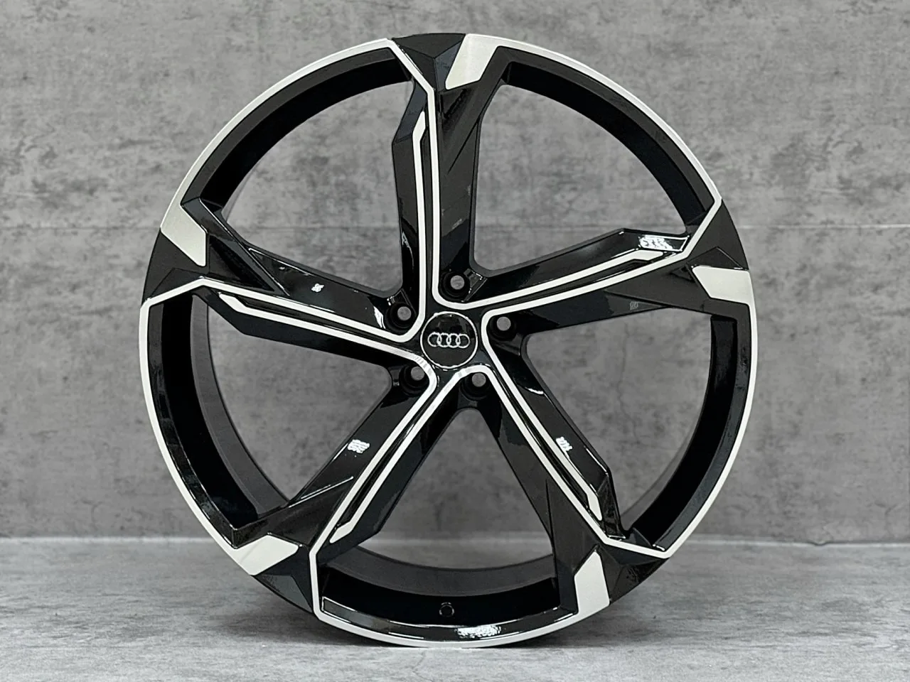 Audi Audi 23