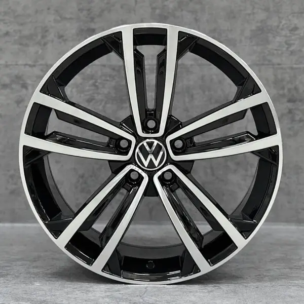 Volkswagen VW 18 Seville