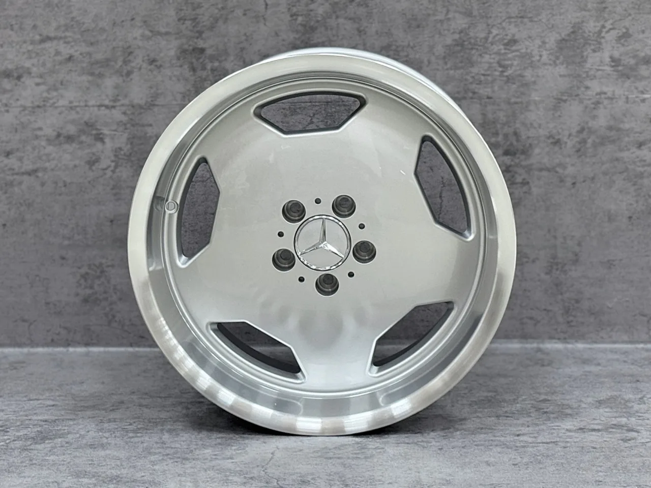 Mercedes mercedes 18 monoblock