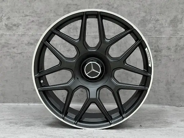 Mercedes mercedes 20 AMG