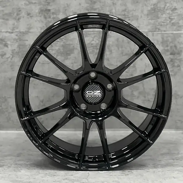 OZ Racing OZ Racing 18 Ultraleggera — slika 1