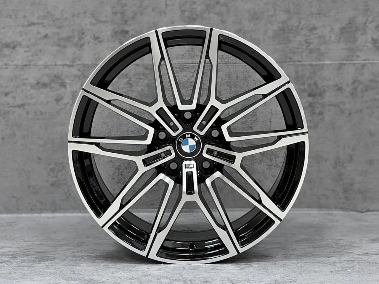 BMW BMW 18 Style M930