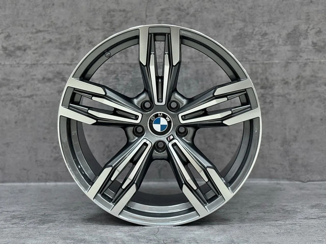 BMW BMW 19 Style M433