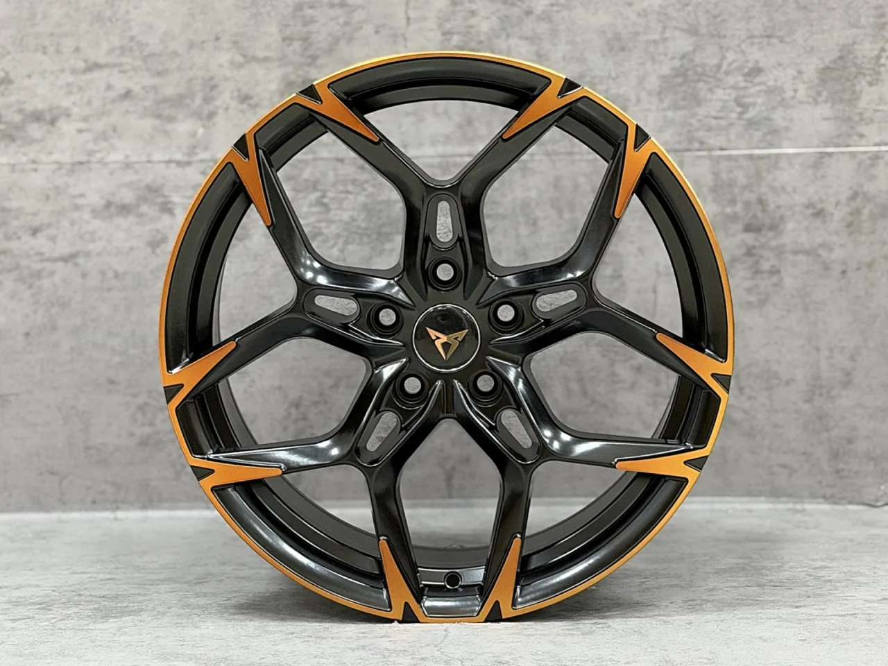 Cupra Cupra 18