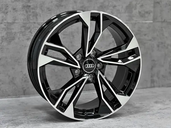 Audi Audi 17 — slika 3